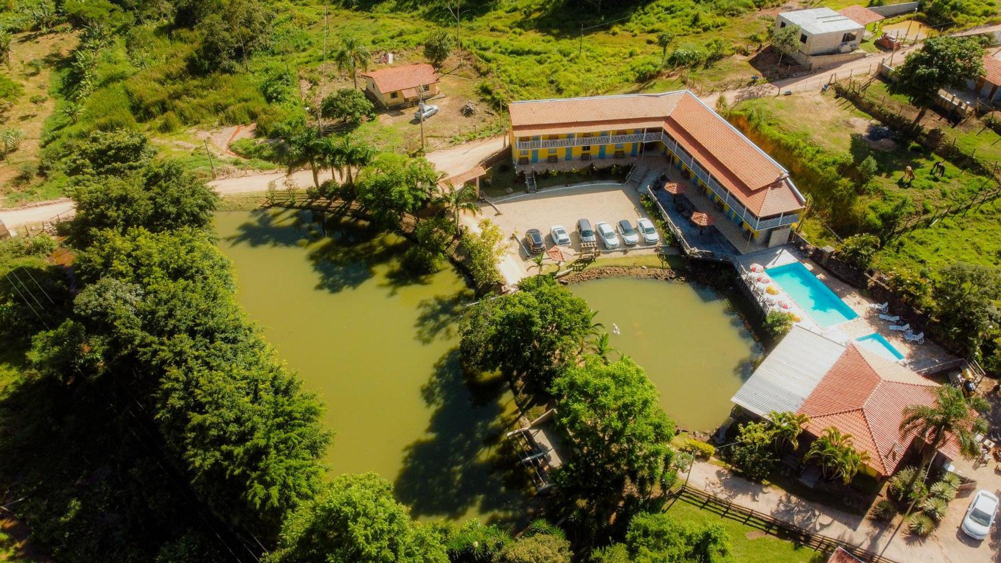 Pousada Brilho Do Sol แซร์ฮาเนกรา ภายนอก รูปภาพ